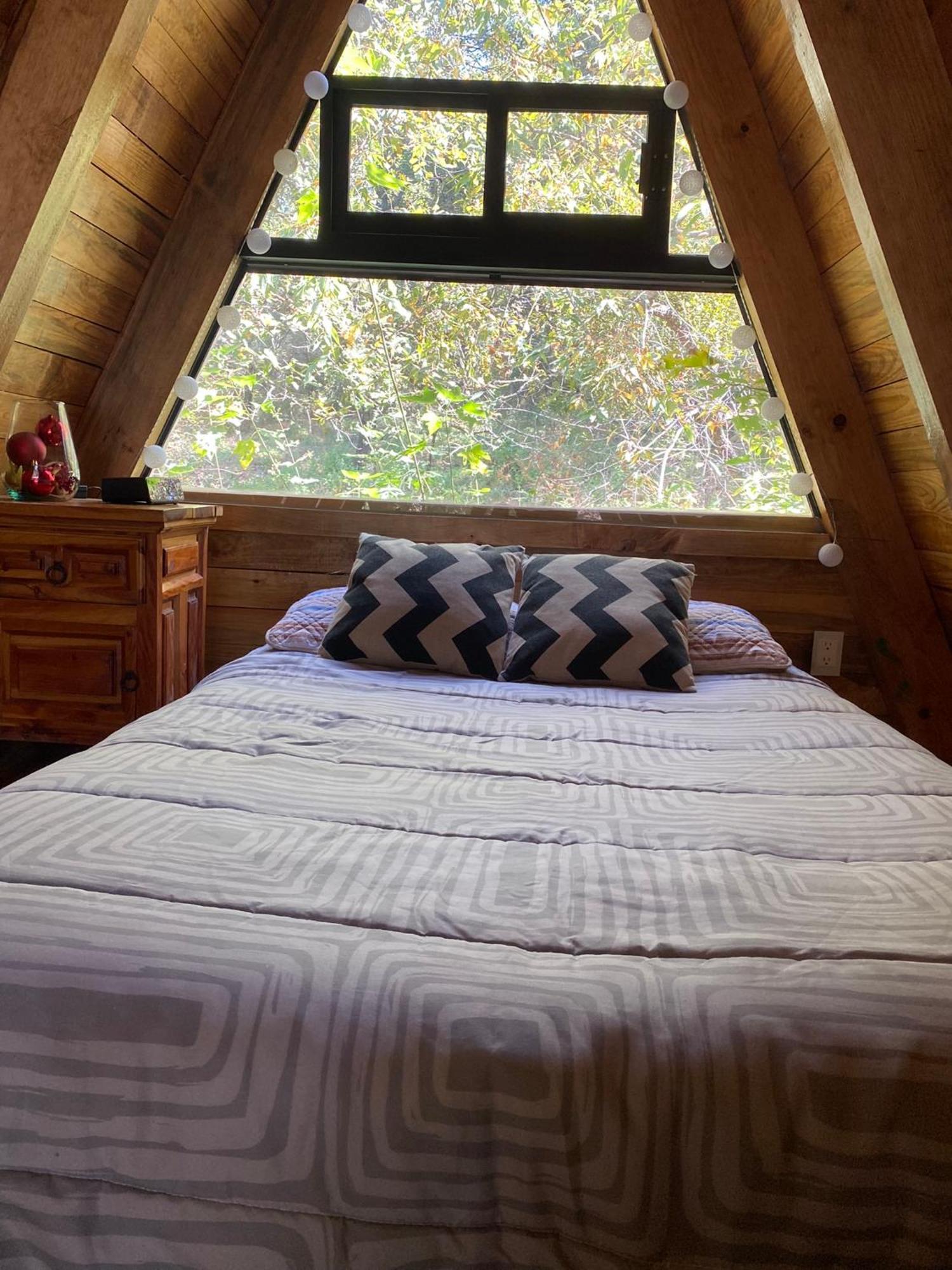 Cabanas Alpina, Romantica Y Acogedora A 10 Minutos Del Centro Tepoztlan Bagian luar foto