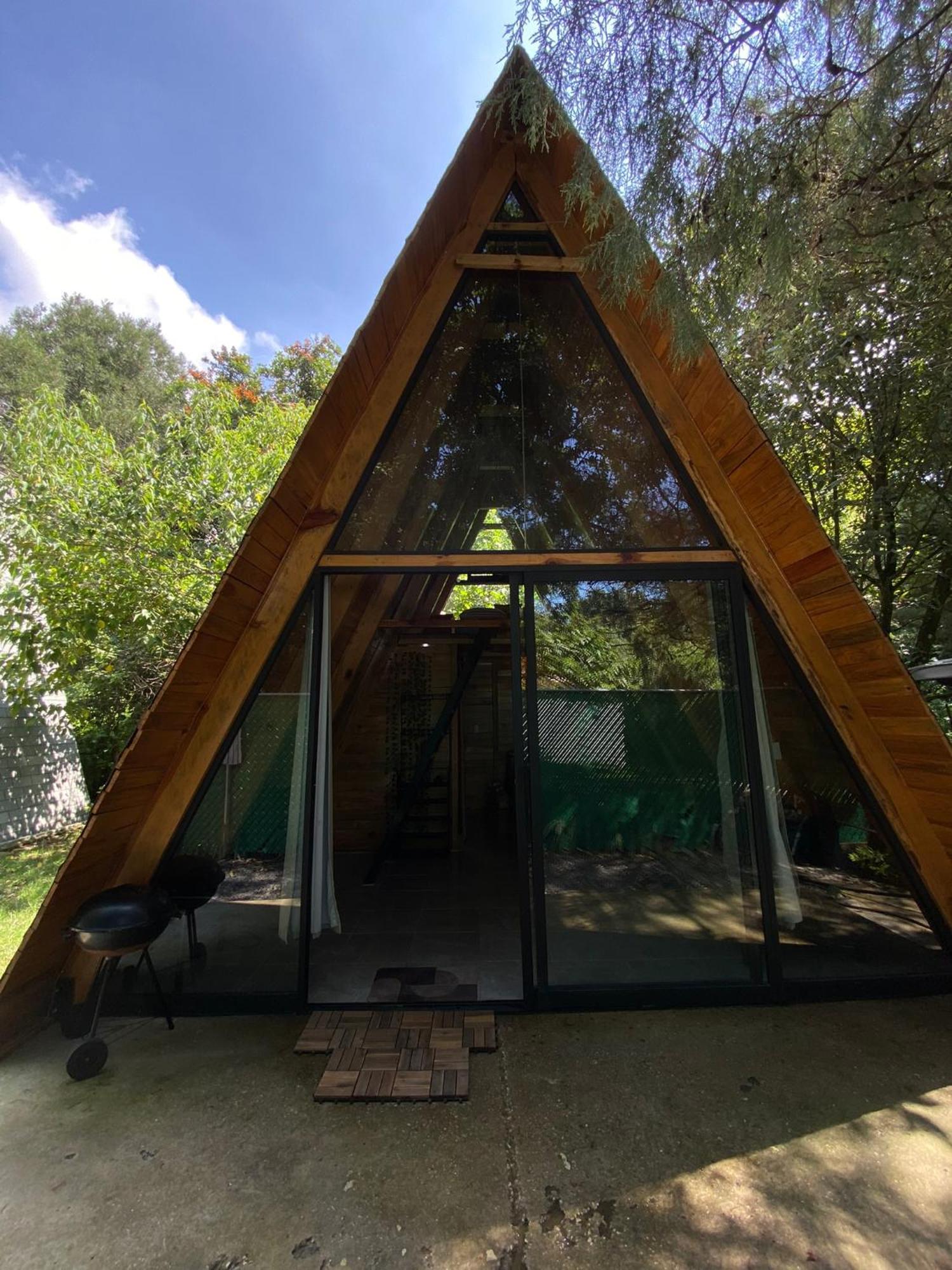 Cabanas Alpina, Romantica Y Acogedora A 10 Minutos Del Centro Tepoztlan Bagian luar foto